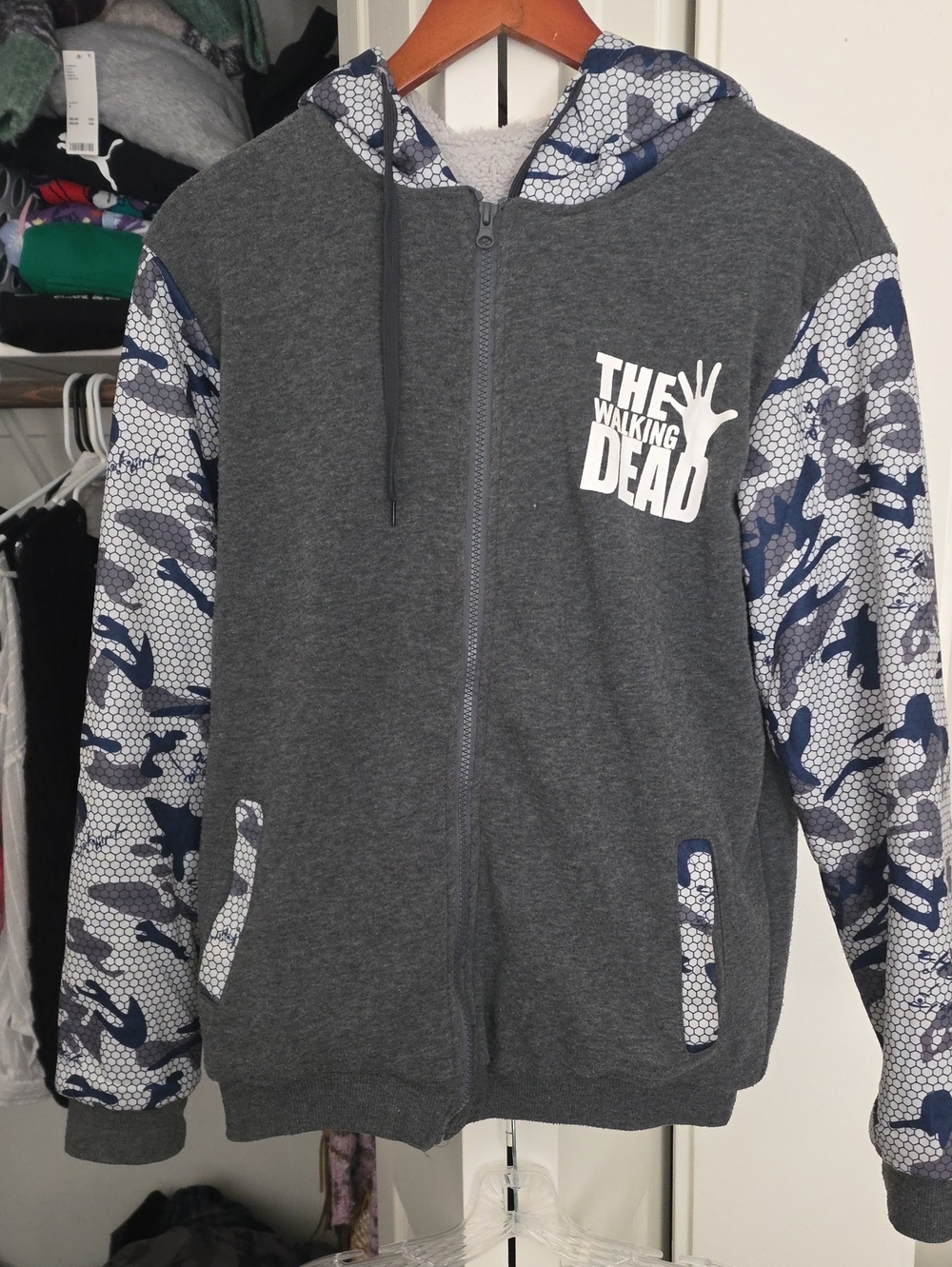 Men's Charcoal Zip-Up Hoodie with Camo Sleeves